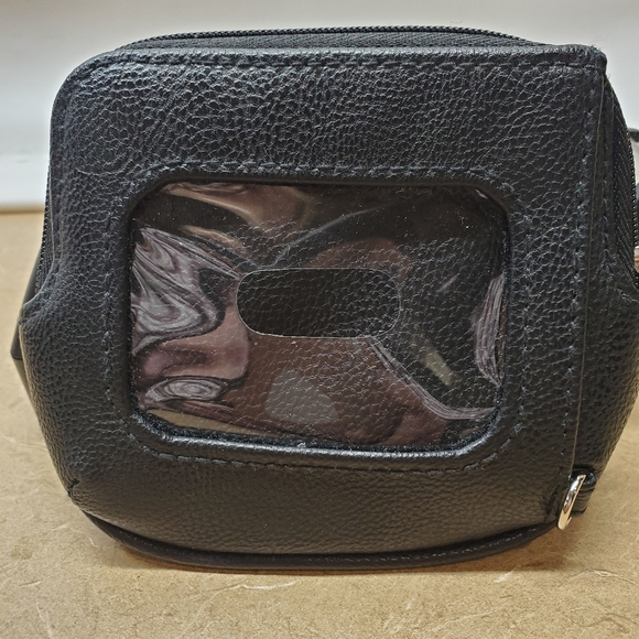 Small Black Wallet - Picture 4 of 5